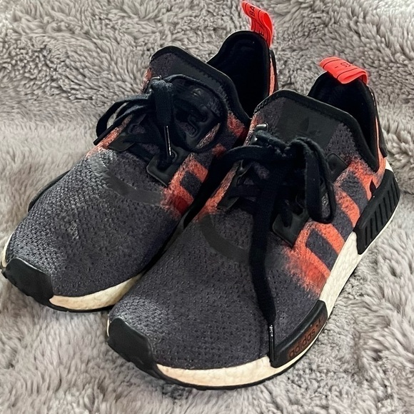 Adidas NMD R1 Stencil Pack Red Youth Boy Grade School Activewear Running Shoes - Picture 4 of 12